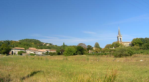 village de berrias et casteljau ardèche